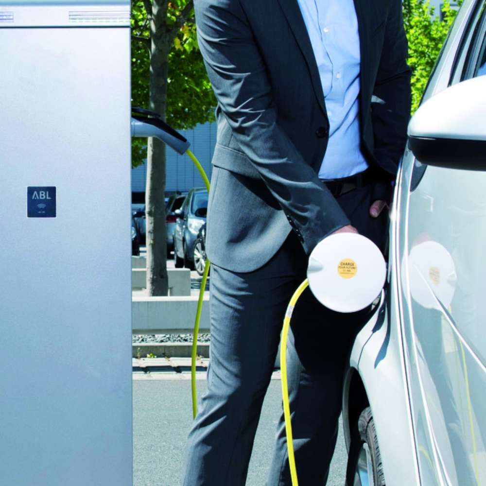 DEHN schützt Ladesäulen von ABL