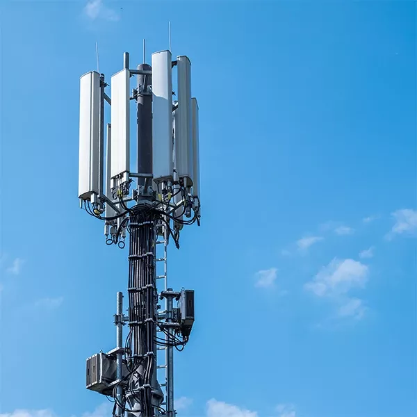 Mobile communication infrastructure protected by DEHN